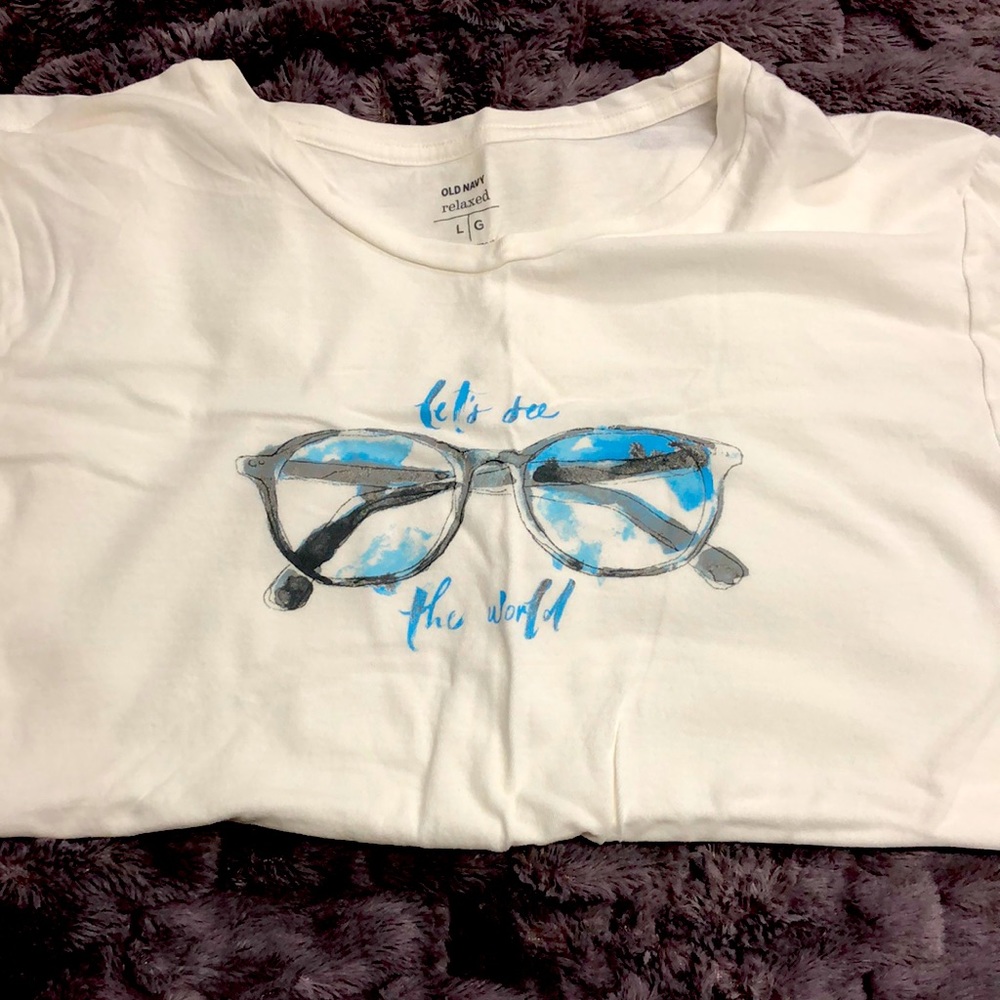 Old Navy White Graphic Tee